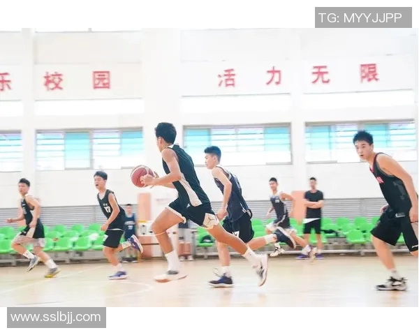 篮球魅力揭秘:杭州篮球队灵活性背后的秘密与训练之道 篮球魅力揭秘:杭州篮球队灵活性背后的秘密与训练之道