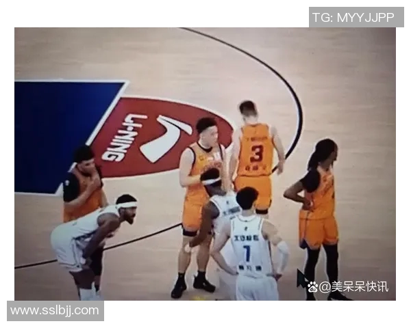 赛后分析:上海篮球队与北京篮球队在比赛速度上的较量与启示 赛后分析:上海篮球队与北京篮球队在比赛速度上的较量与启示