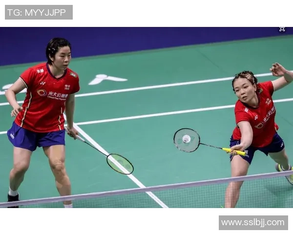 耐力较量上海羽毛球队与西安羽毛球队赛后复盘分析