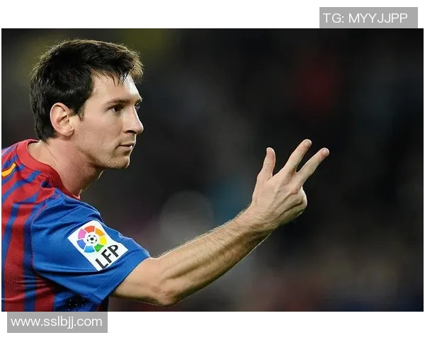 足球明星手势解析与意义图解揭秘球场背后的故事与情感表达 足球明星手势解析与意义图解揭秘球场背后的故事与情感表达